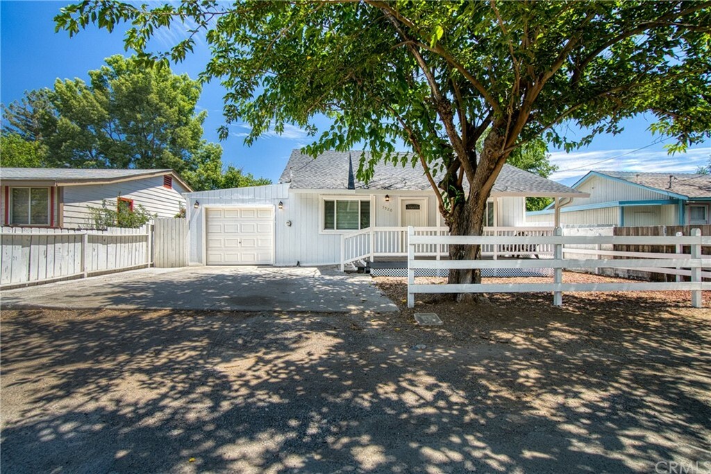 Property Photo:  3520 Cottonwood Street  CA 95422 