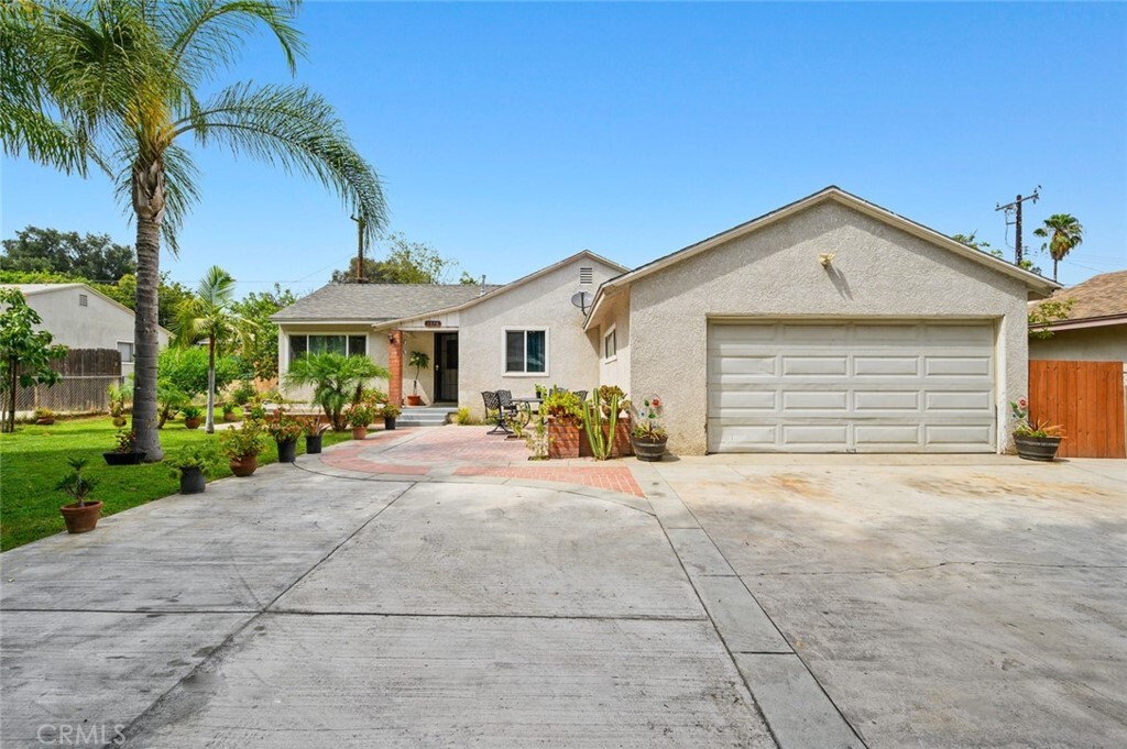 Property Photo:  1578 W Evans Street  CA 92411 