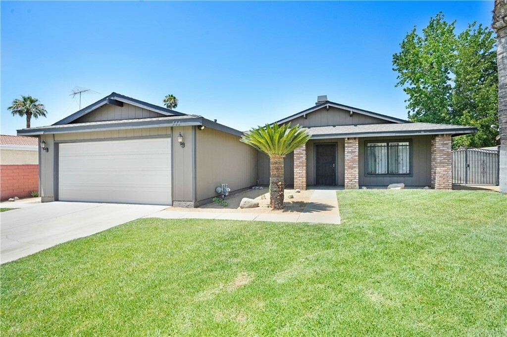 Property Photo: 544 Lamarr CA 92376