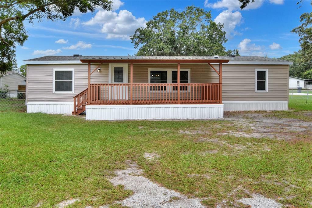 Property Photo:  5615 Cherry Tree Court  FL 33811 