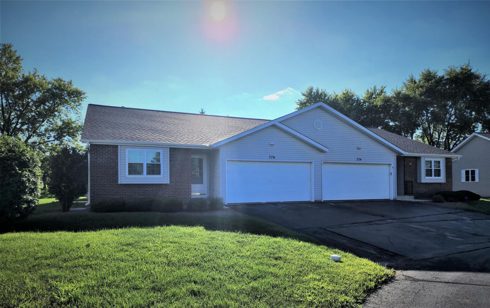 Property Photo:  776 Foxtail Ct 2B  WI 53095 