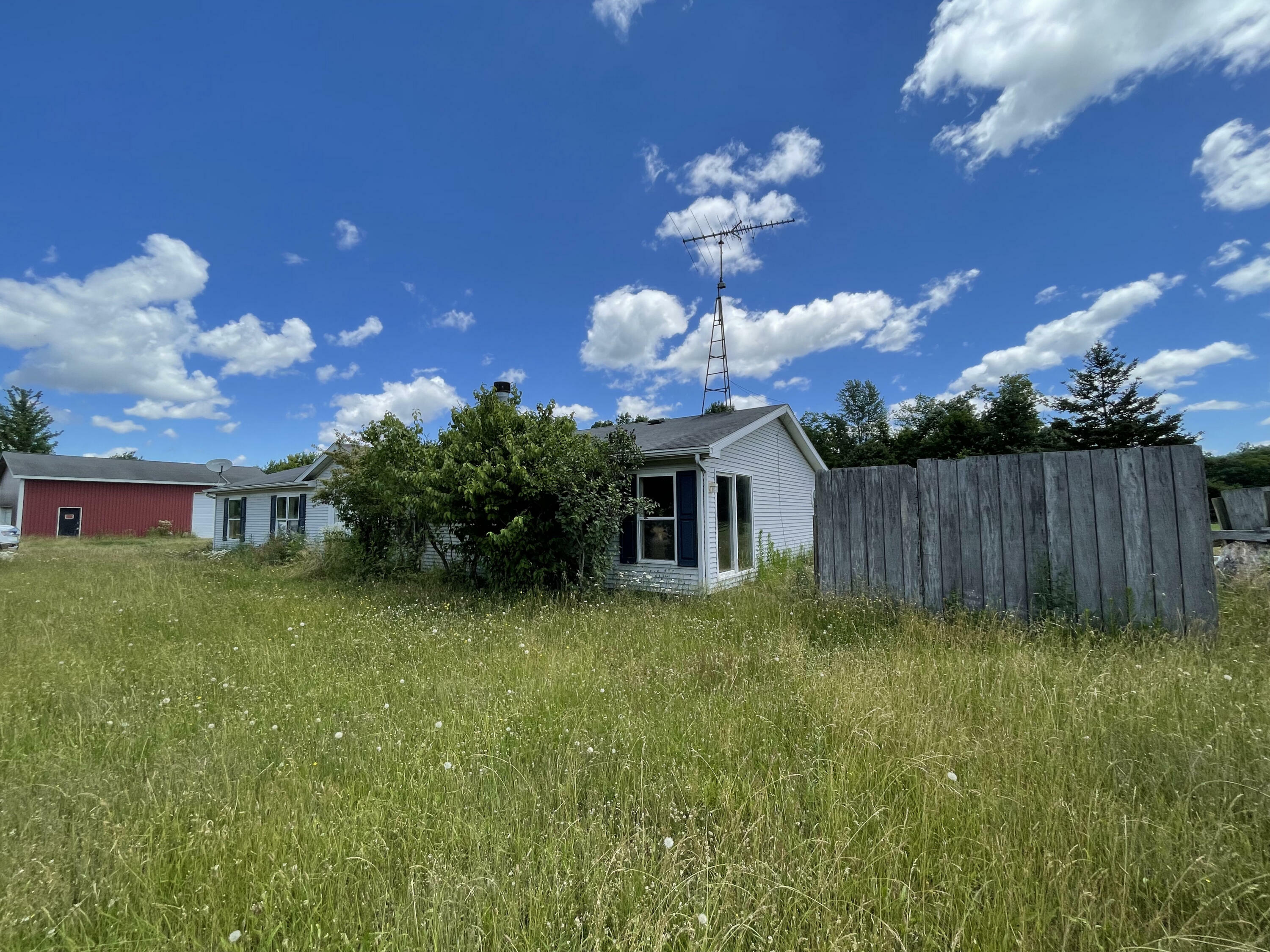 Property Photo:  4393 Bailey Road  MI 49111 