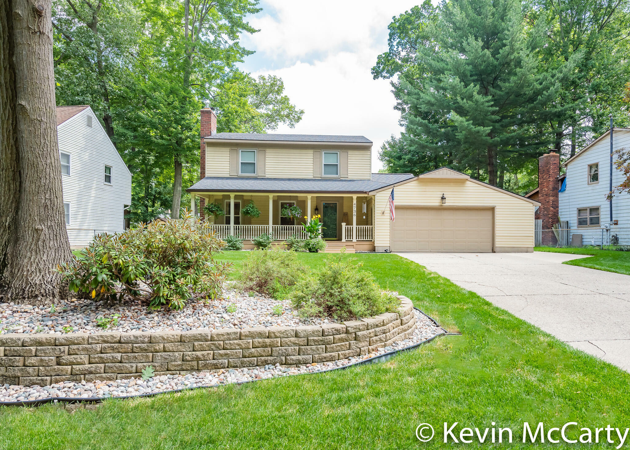 Property Photo: 4736 Grenadier Drive SW MI 49509