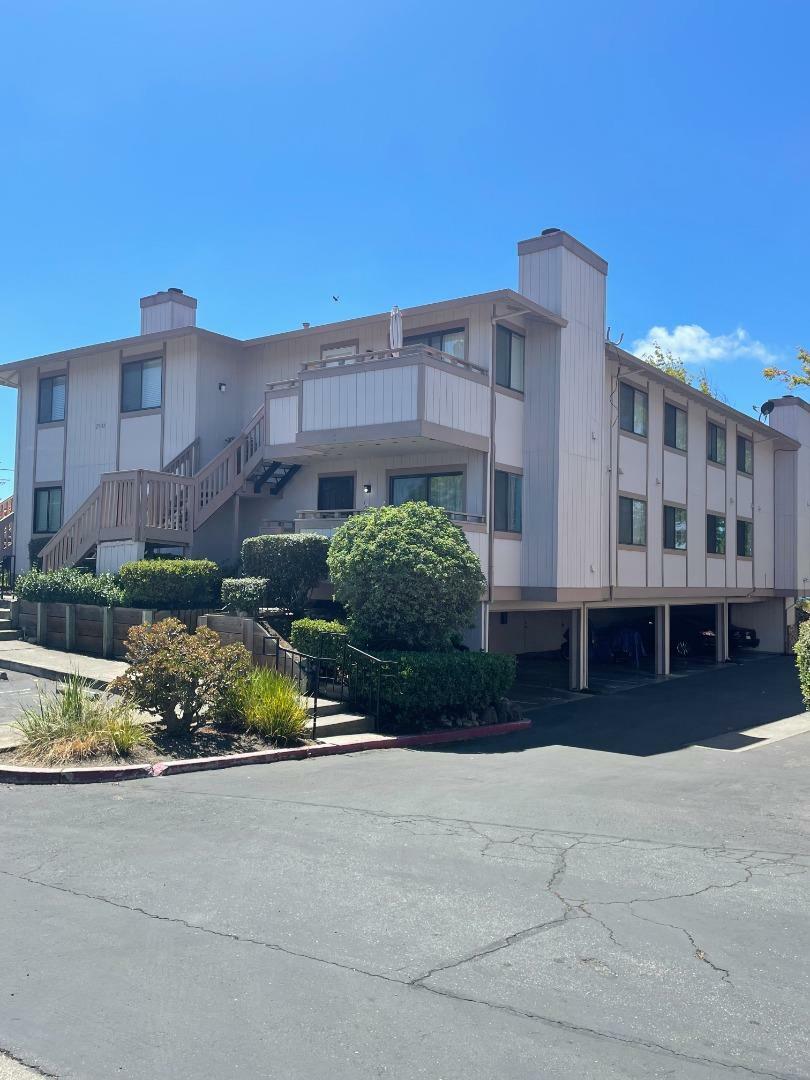Property Photo: 25113 Copa Del Oro Drive 103 CA 94545