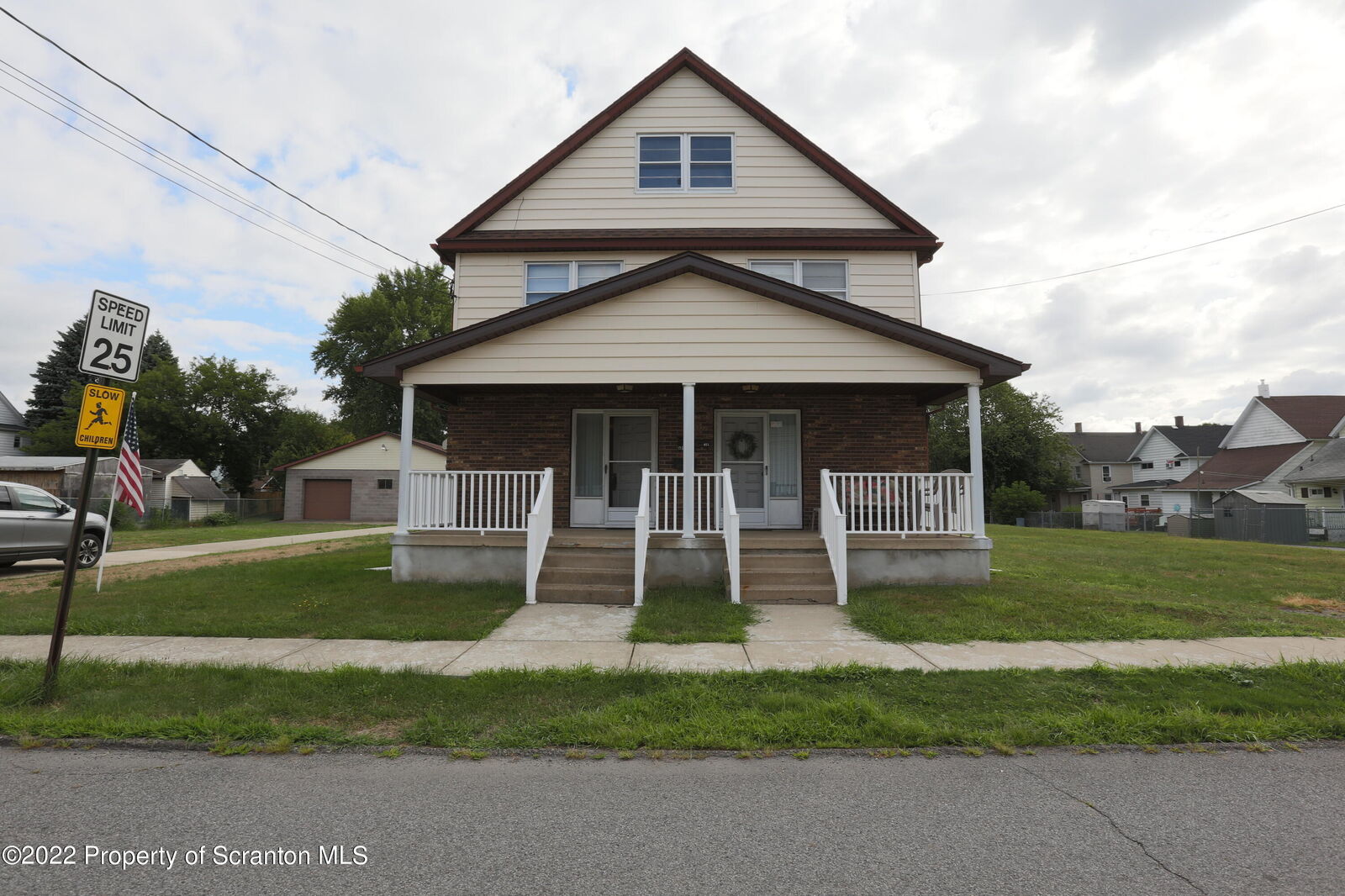 Property Photo:  415-417 Bates Street  PA 18509 