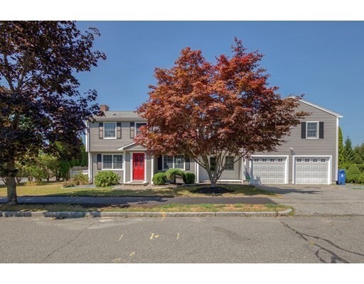 Property Photo: 8 Flanders Ln MA 01880