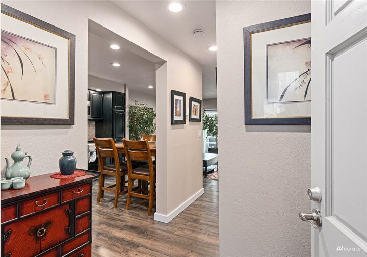 Property Photo:  25016 Lake Fenwick Road S 27  WA 98032 