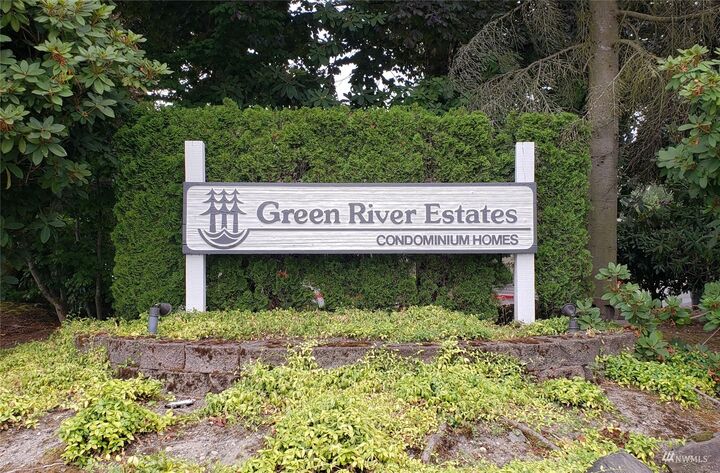 1856 Central Place S D35  Kent WA 98030 photo