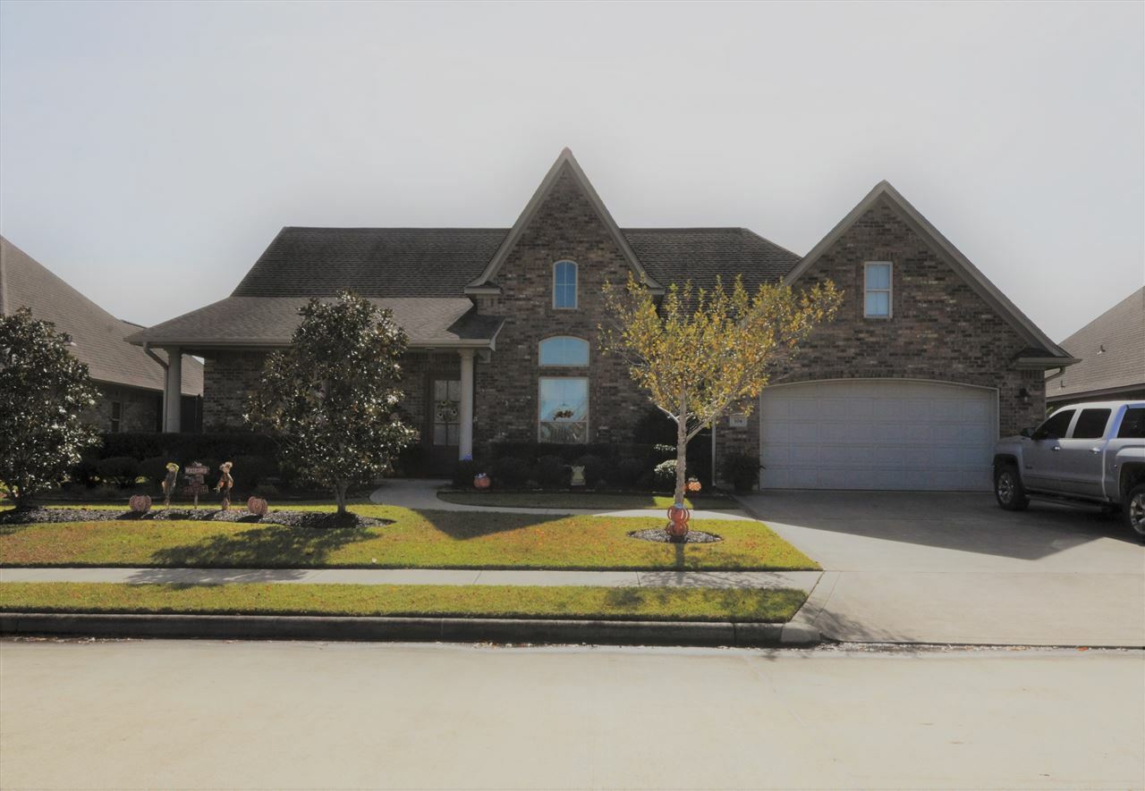 Property Photo:  304 Winding Brook  TX 77657 