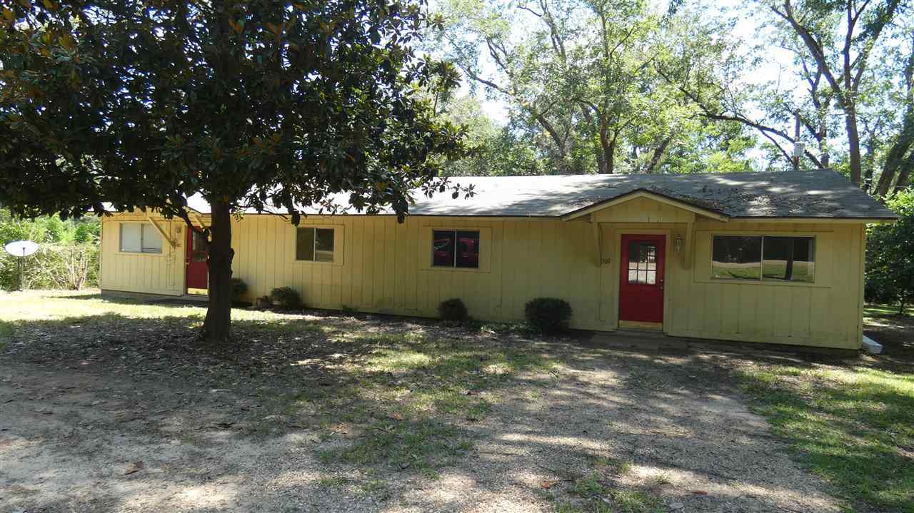 Property Photo:  509 Davison  TX 75966 