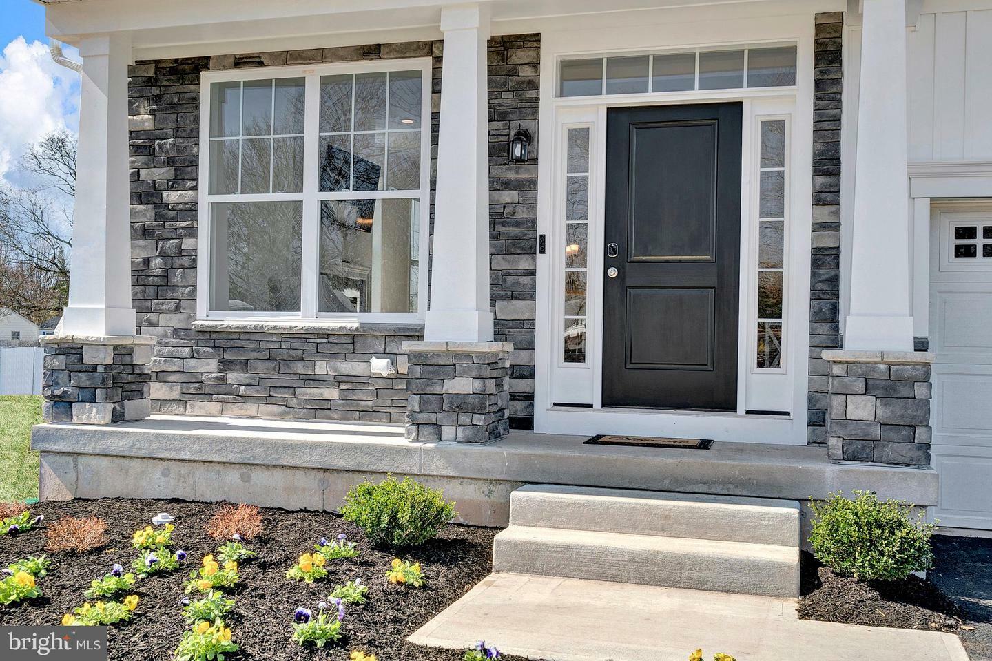 Property Photo: 6 Misty Meadow Lane NJ 08619