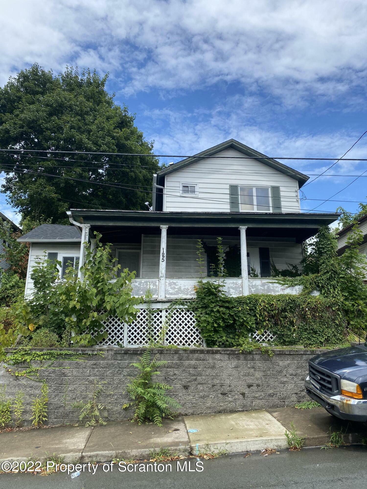 125 N Bromley Avenue  Scranton PA 18504 photo