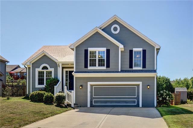 Property Photo: 7628 N Nodaway Avenue MO 64152