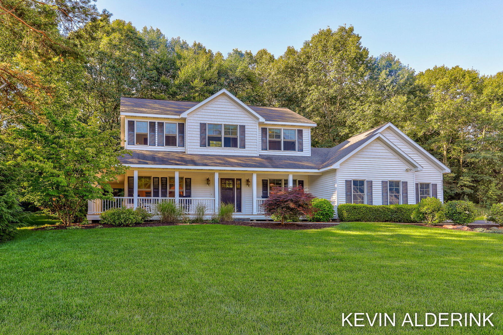 Property Photo:  2176 Leigh Court  MI 49424 