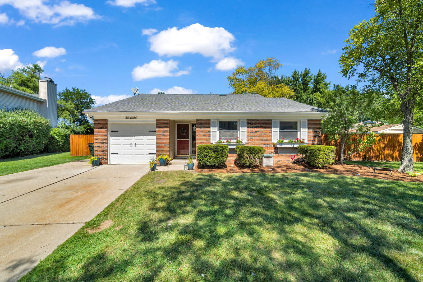 Property Photo:  30W080 Branch Avenue  IL 60555 