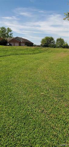 Property Photo: 2812 Scenic Lake Drive IL 62264