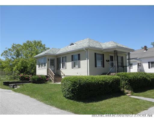 Property Photo: 11 Bradford Street ME 04240