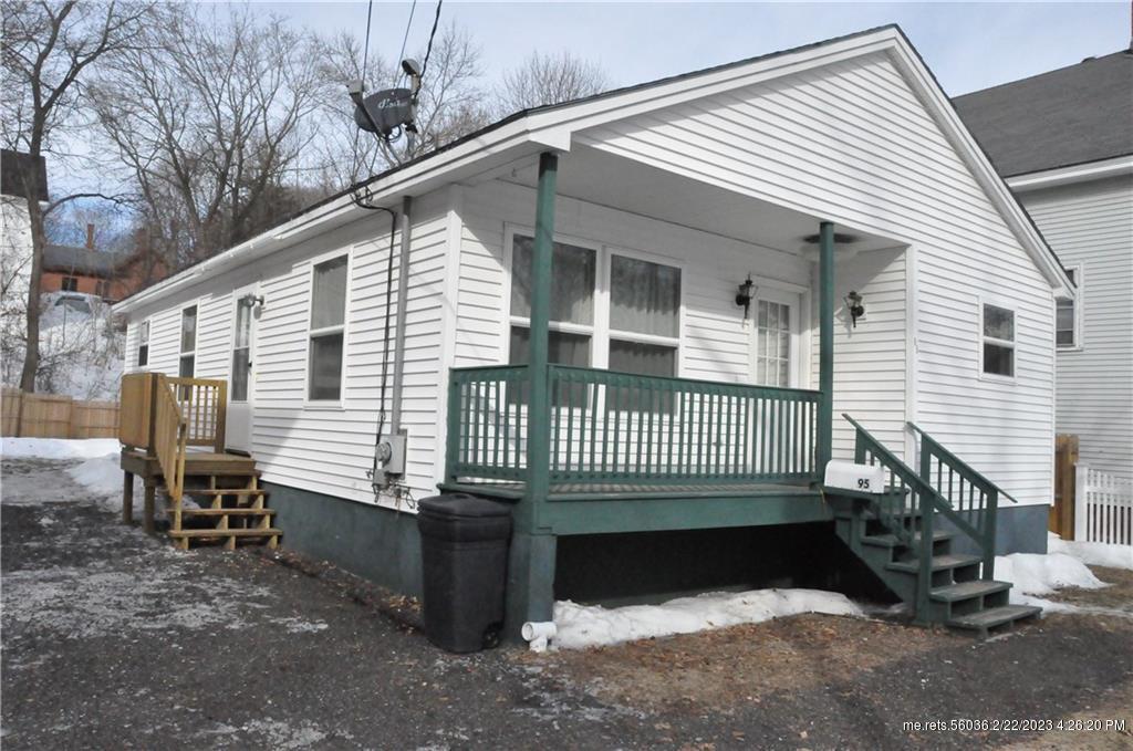 Property Photo:  95 Sanford Street  ME 04401 