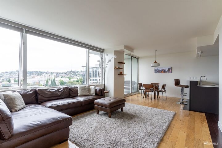 Property Photo: 2600 2nd Avenue 1107 WA 98121