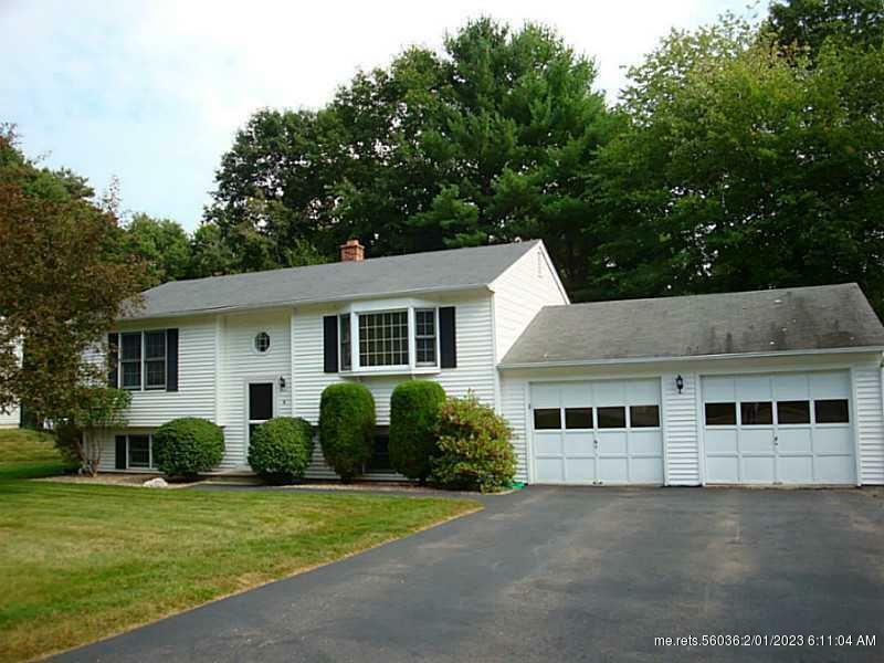 Property Photo:  30 Hickory Lane  ME 03908 