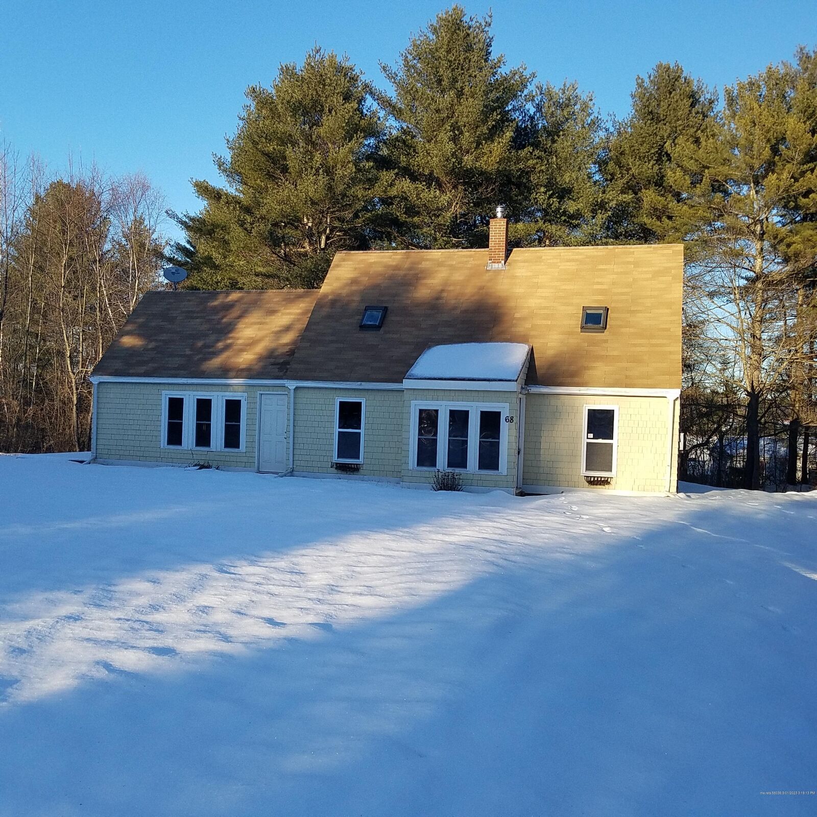 Property Photo:  68 King Road  ME 04250 