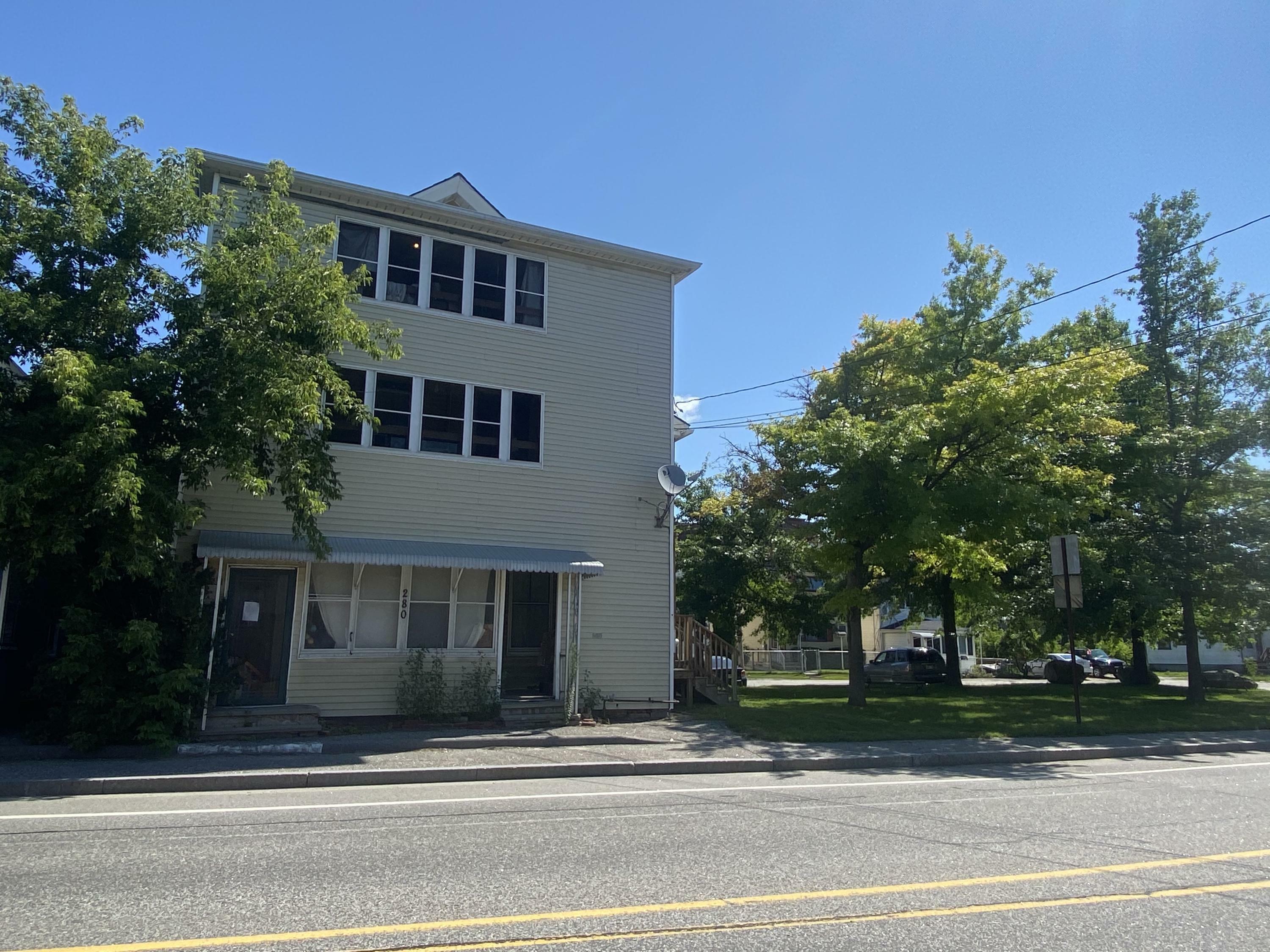 Property Photo: 280 Lincoln Street ME 04240