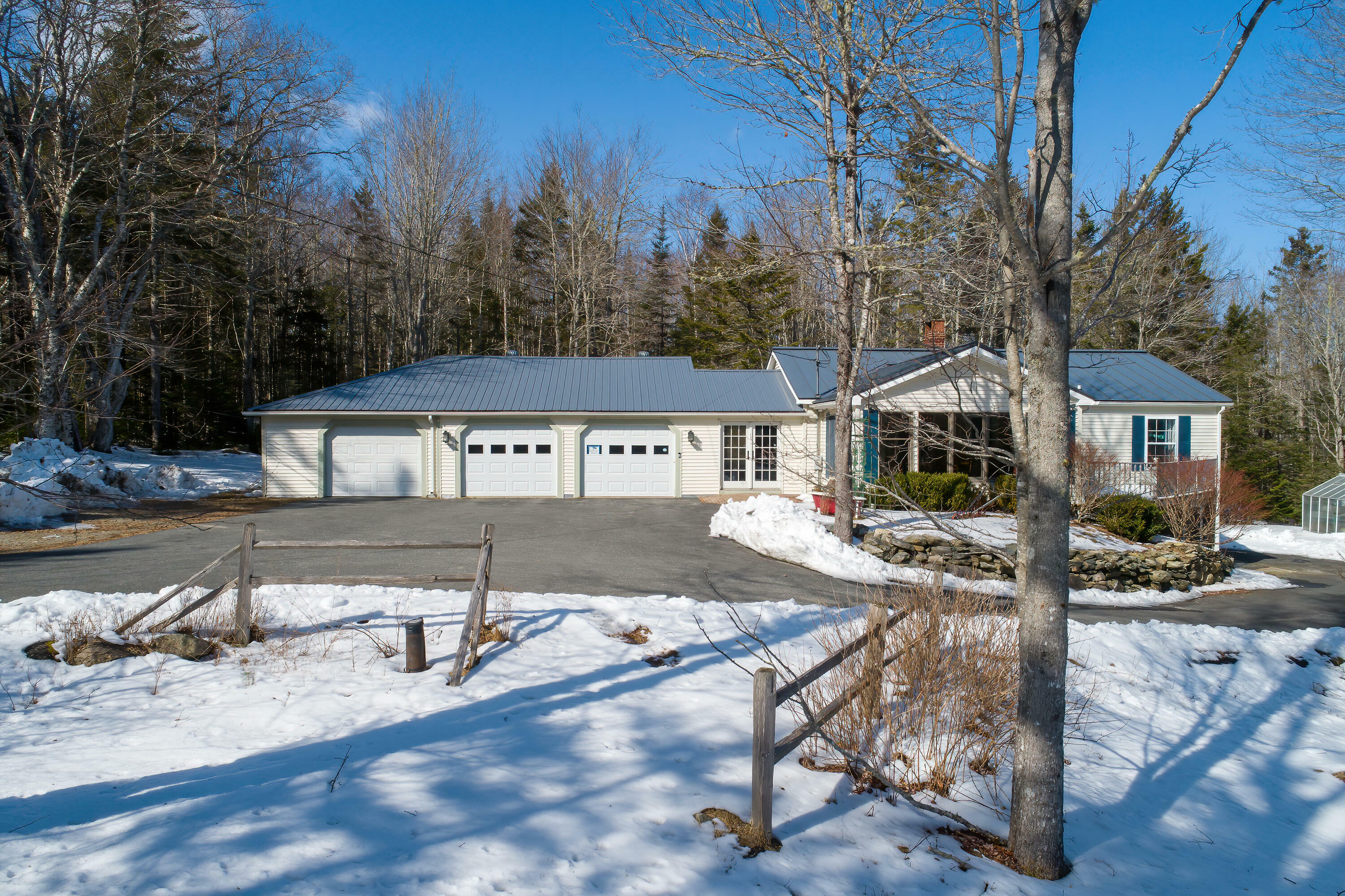 Property Photo: 49 Goose Cove Road ME 04605