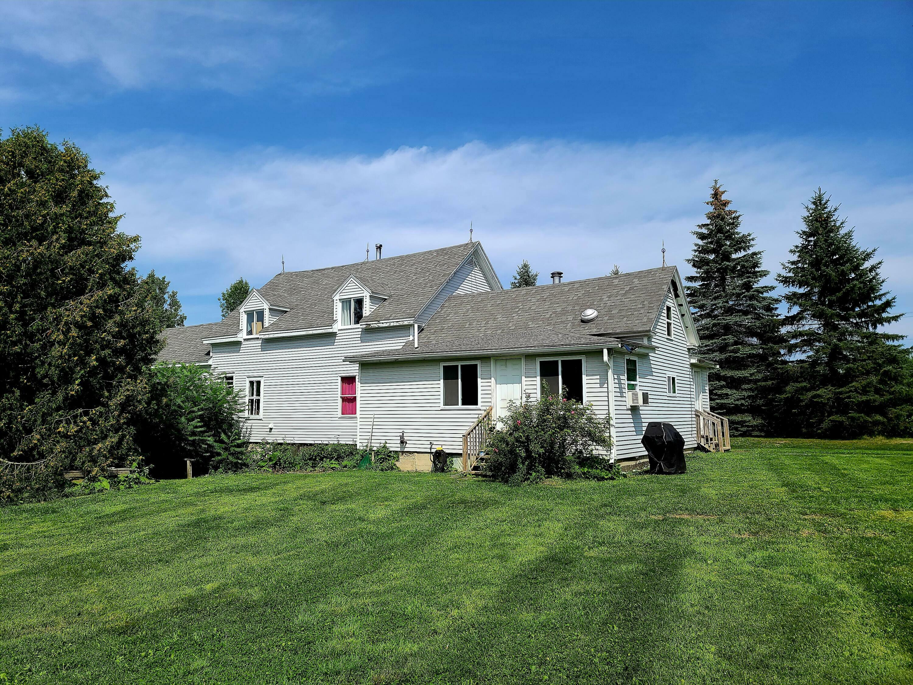 Property Photo: 541 Wiscasset Road ME 04345
