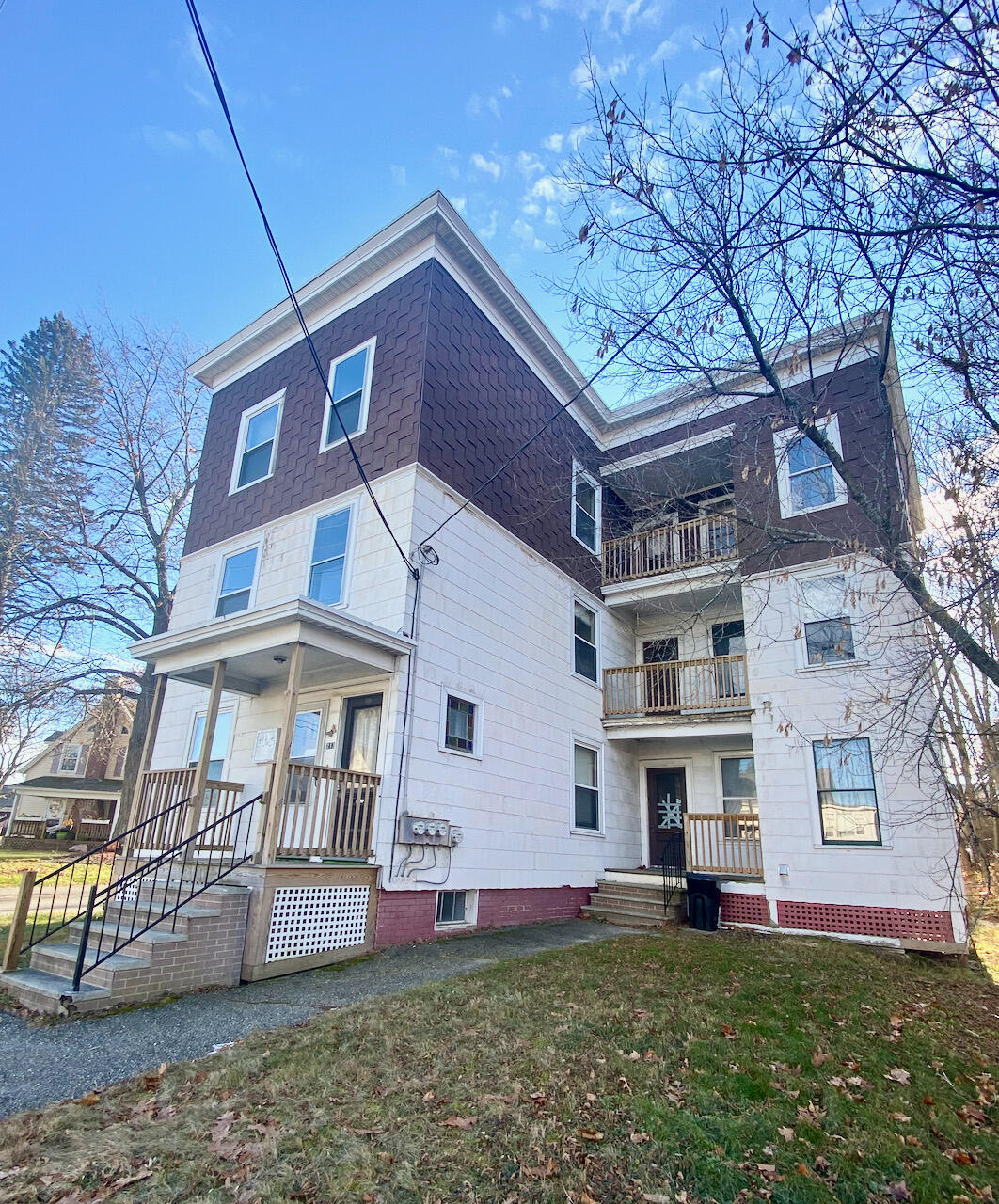 Property Photo: 213 Russell Street ME 04240