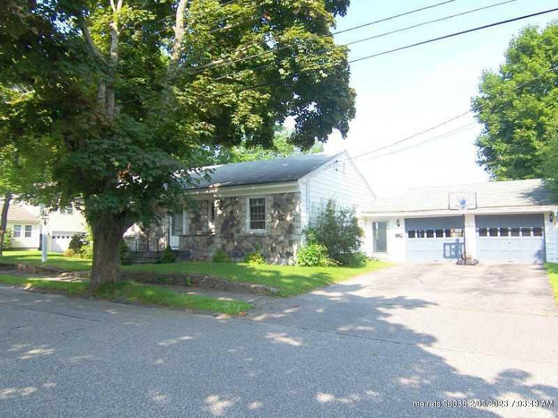 Property Photo:  35 Dove Lane  ME 04240 