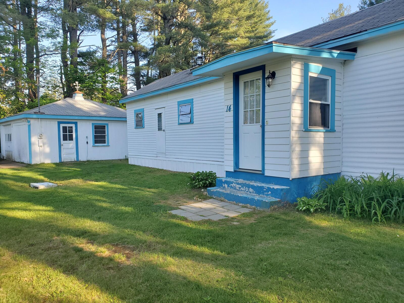 Property Photo:  14 Old Emerys Bridge Road  ME 03908 