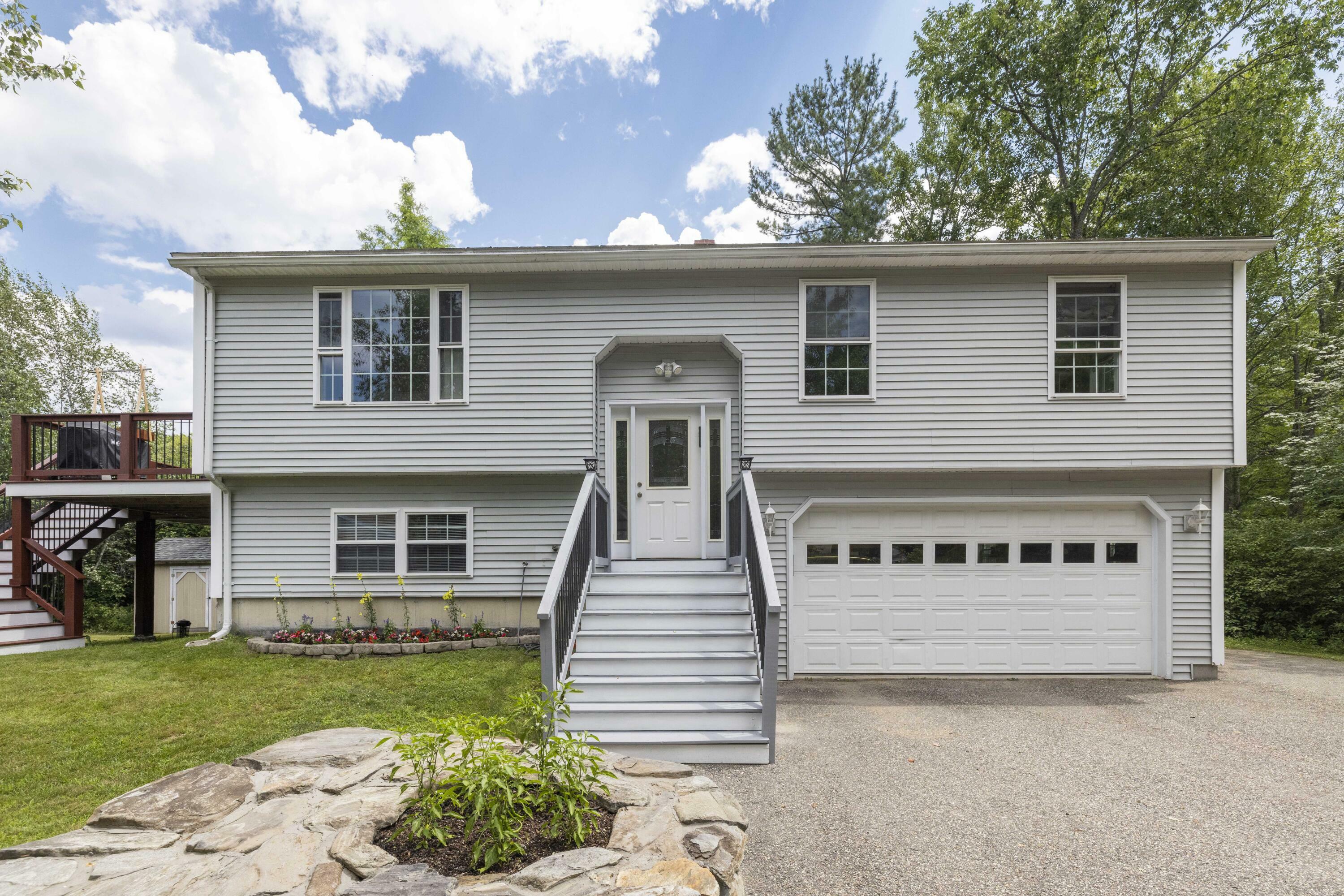 Property Photo: 8 Oakland Street ME 04072