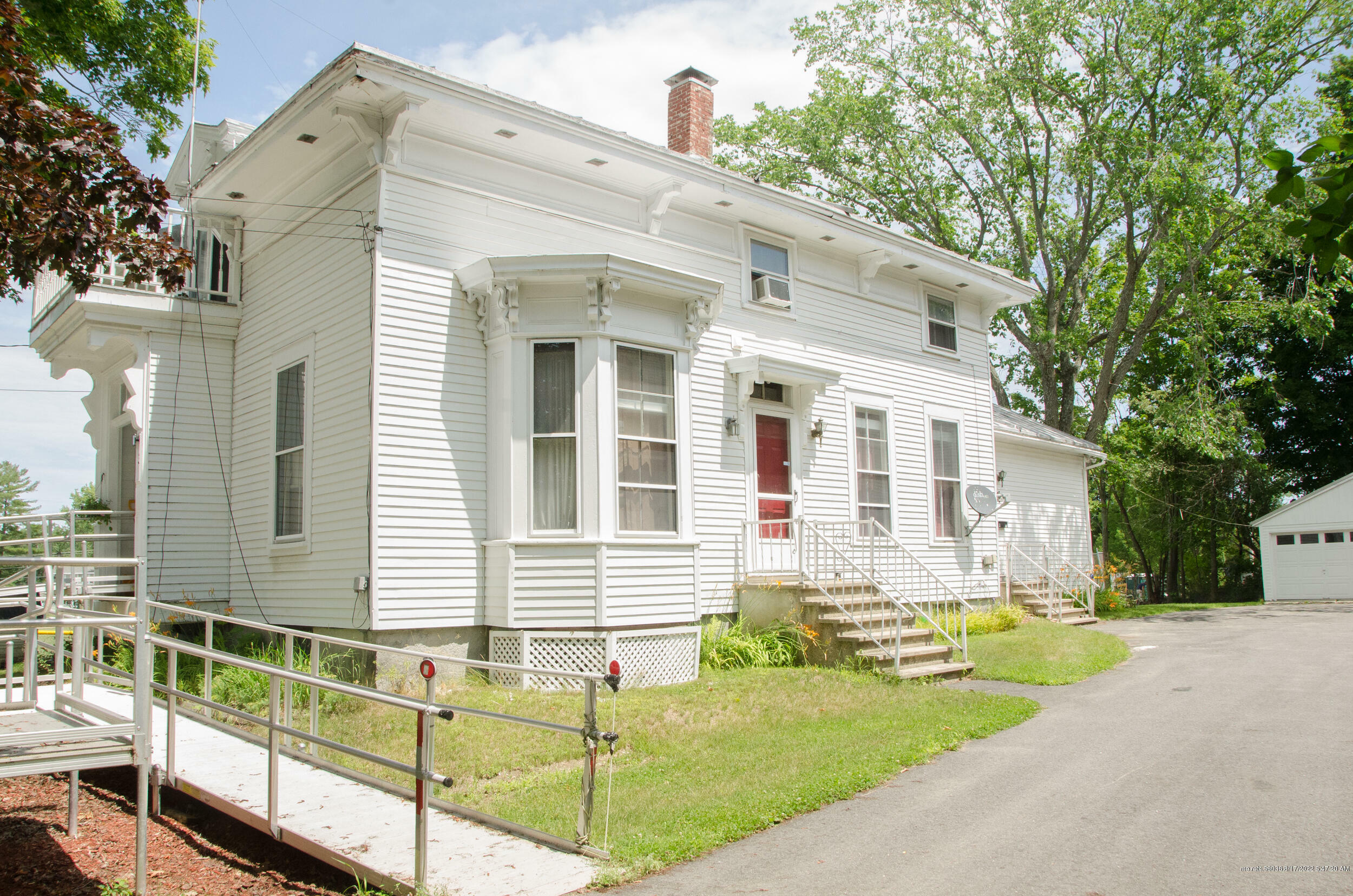 Property Photo:  3 Alexander Reed Road  ME 04357 