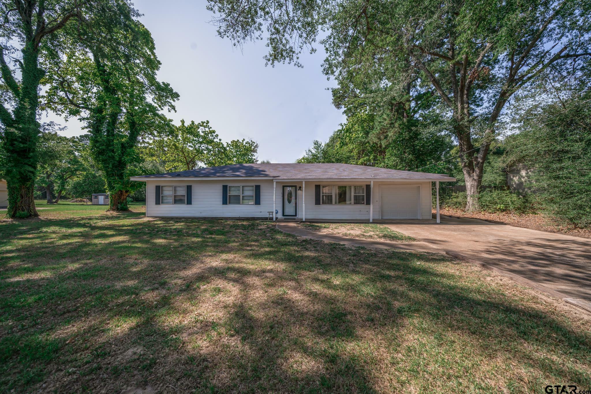 650 Glazner St.  Hawkins TX 75765 photo