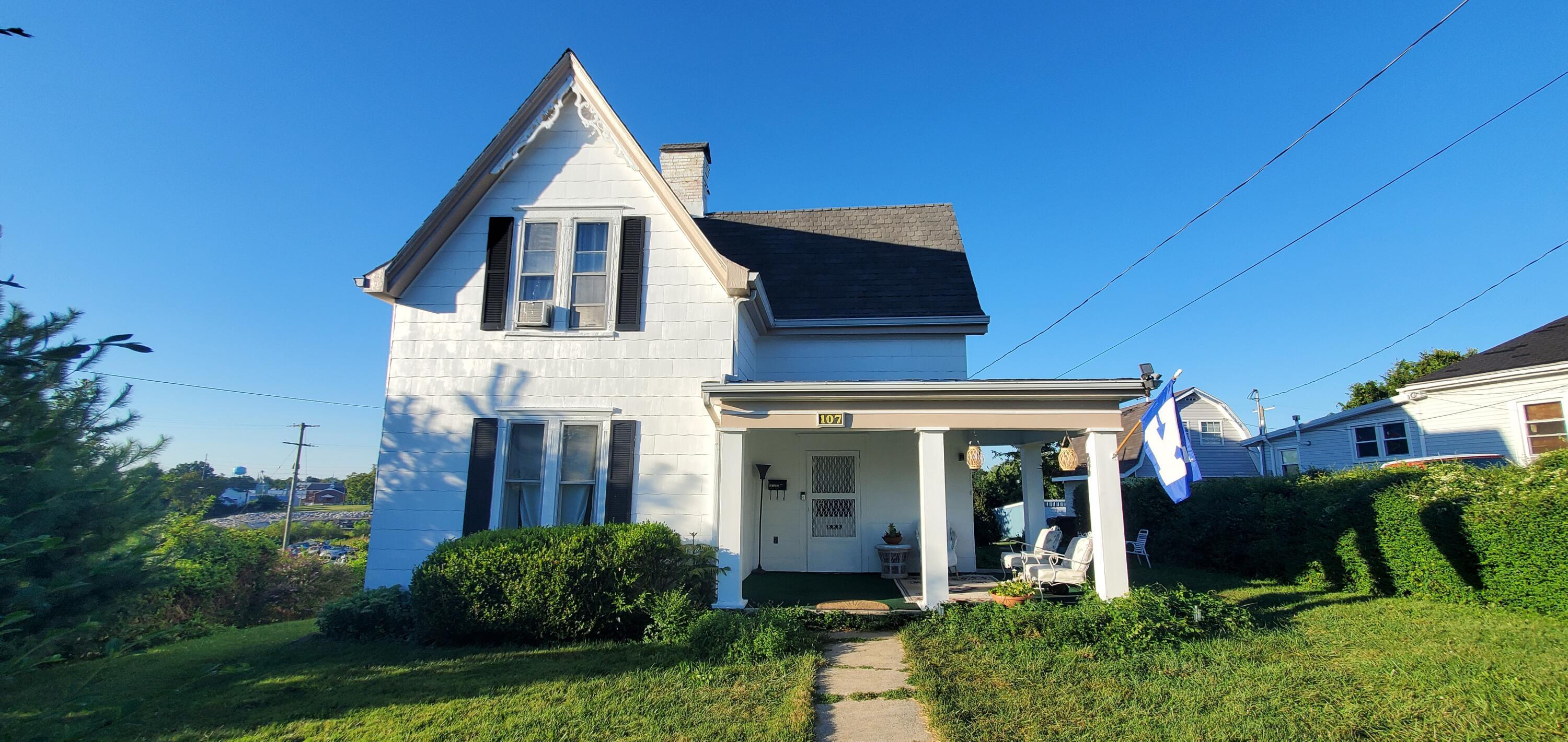 Property Photo: 107 Jefferson Street KY 40391