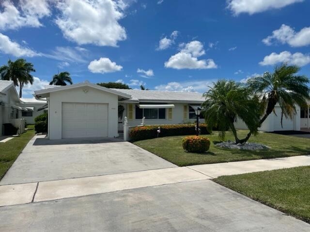 Property Photo:  1003 SW 18th Street  FL 33426 