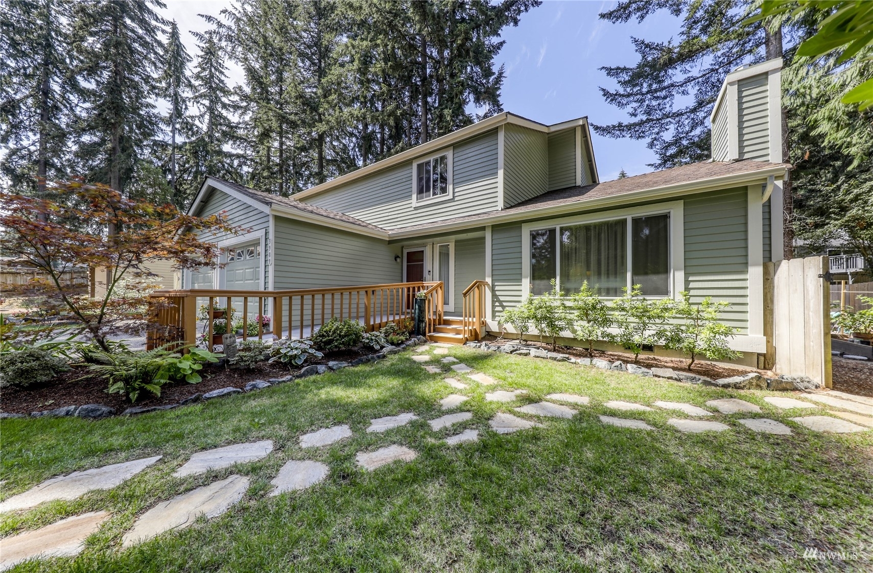 Property Photo:  3989 SE Cameron Place  WA 98366 