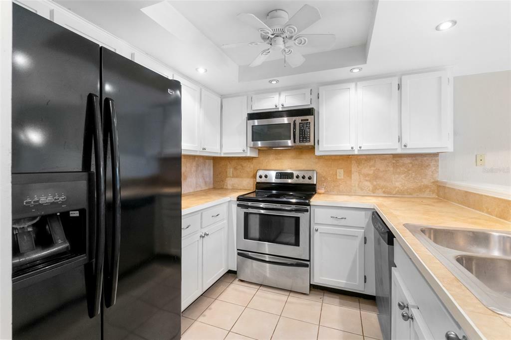 Property Photo:  143 Club House Boulevard  FL 32168 