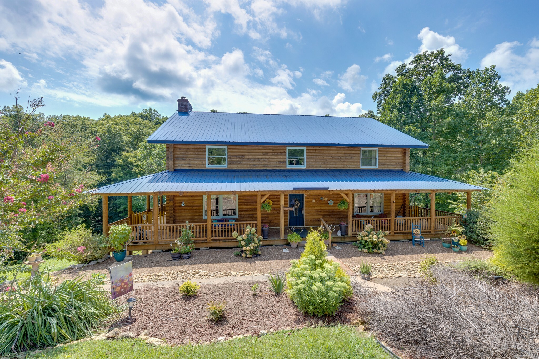 Property Photo: 609 Waterloo Rd TN 38486
