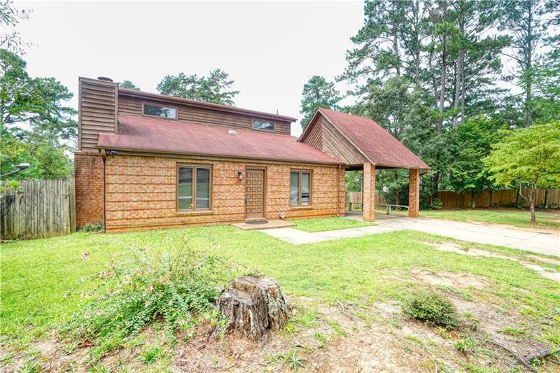 Property Photo: 2616 Fieldstone View Lane SE GA 30013