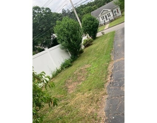 Property Photo:  19 Westborough  MA 01604 