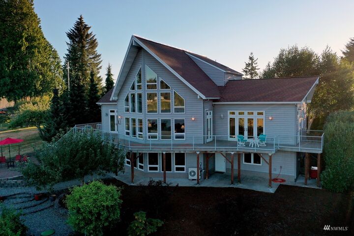 Property Photo:  5399 Freeland Avenue  WA 98249 