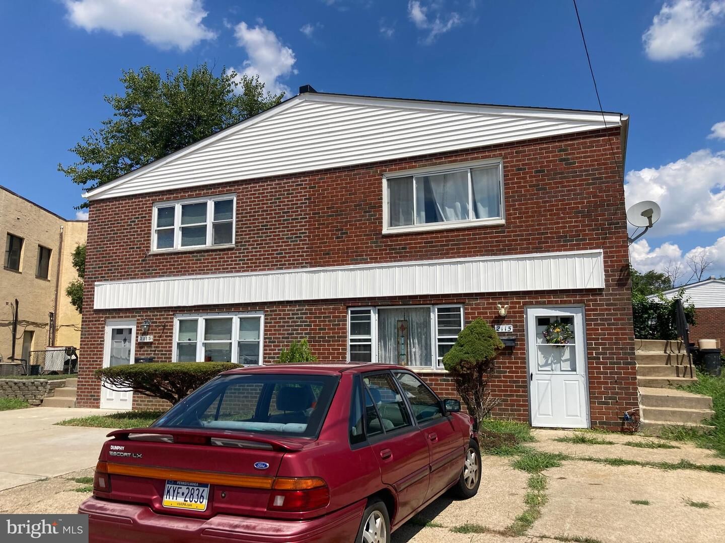 Property Photo:  2115 Benson Street  PA 19152 