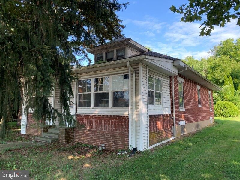 Property Photo: 739 S Reading Avenue PA 19512