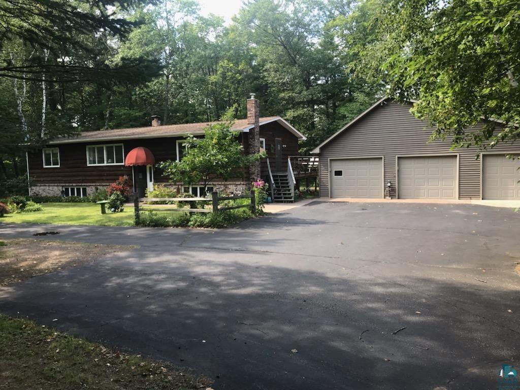 Property Photo:  1522 Moorhead Rd  MN 55720 