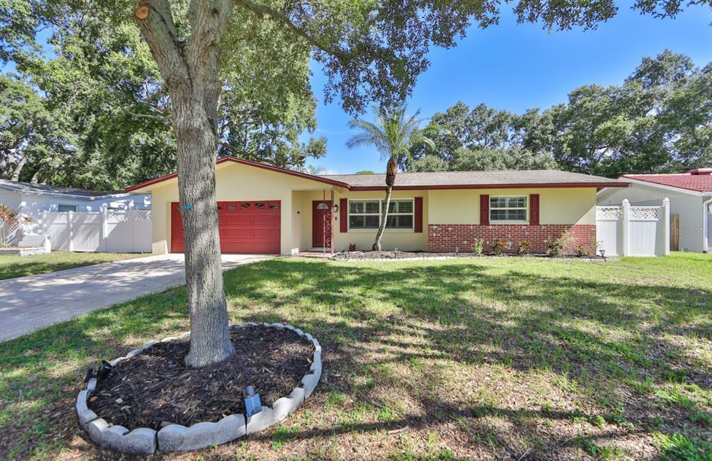 Property Photo:  2478 Whitman Street  FL 33765 