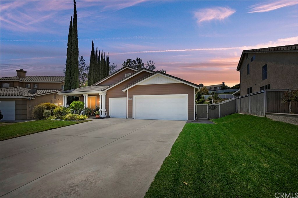 Property Photo:  27220 Arrow Point Trail  CA 92883 