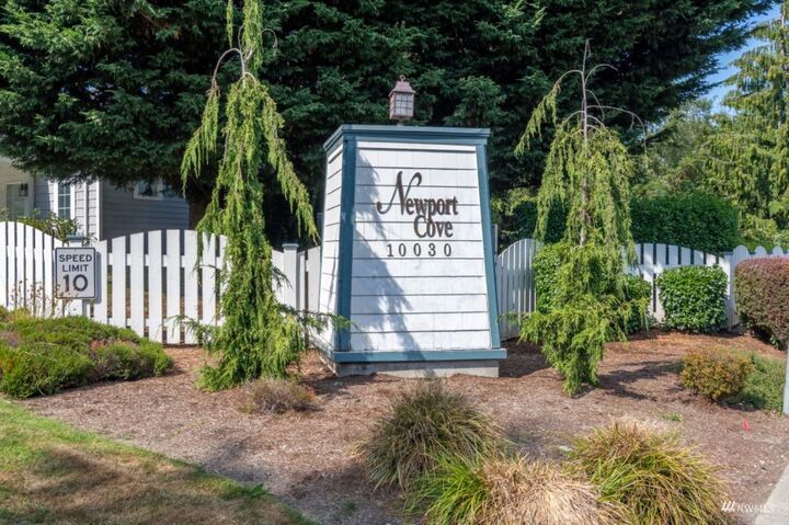 Property Photo: 10030 Holly Drive 54 WA 98204