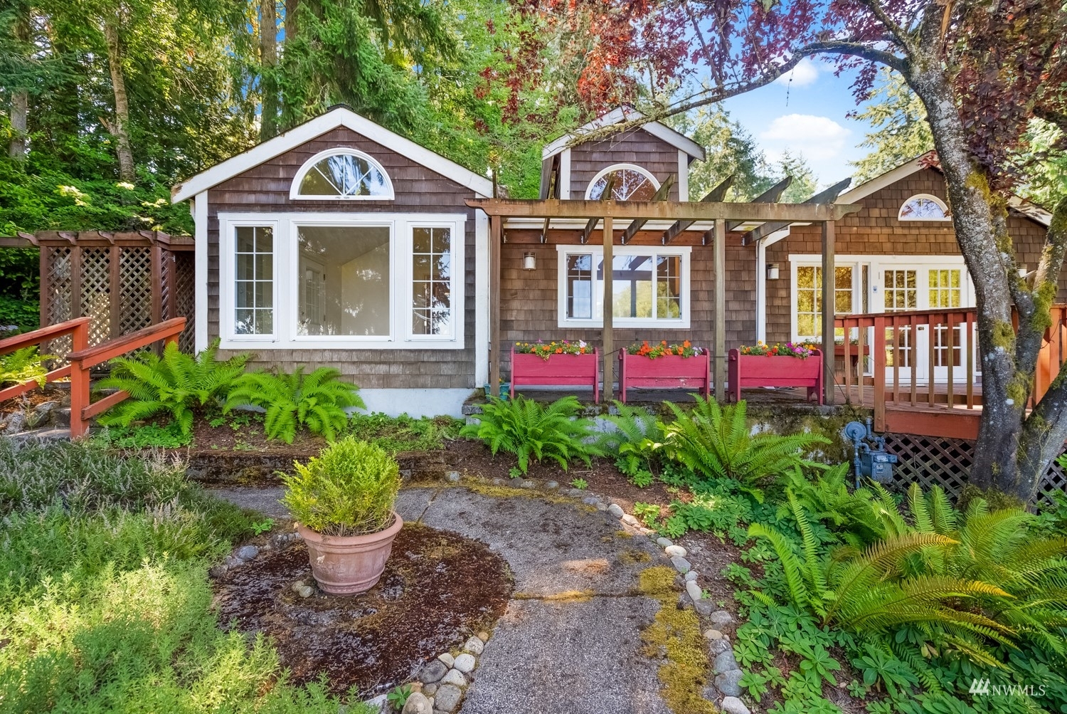 Property Photo:  806 Chambers Street  WA 98388 