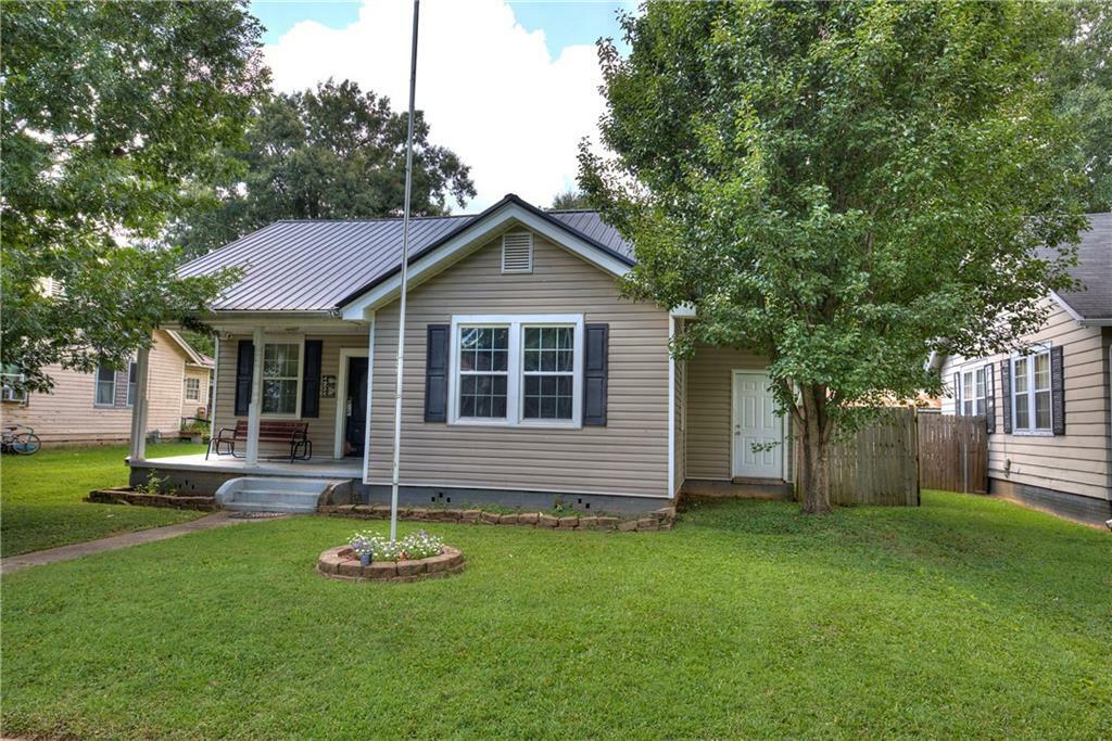 Property Photo:  4024 3rd Avenue  GA 30153 